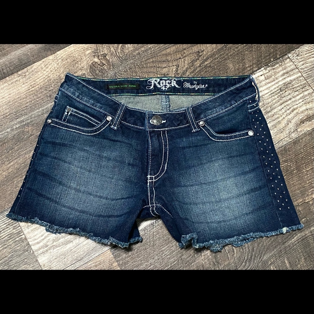 Wrangler Rock 47 Shorts size3 ultra low-rise